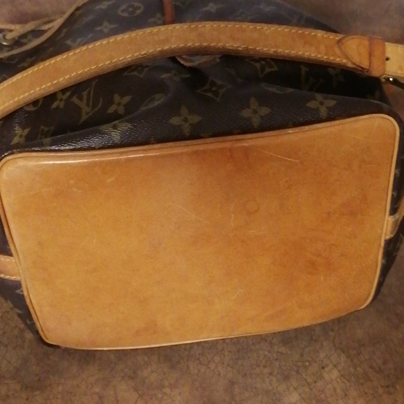 Louis Vuitton vintage bag with authencity qr code certificate - Picture 7 of 13